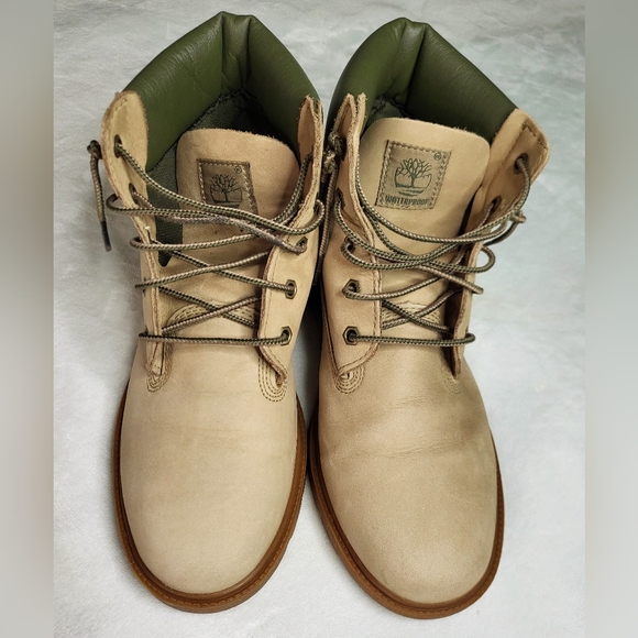 EUC ☆ UniSex Timberlands - Picture 6 of 11